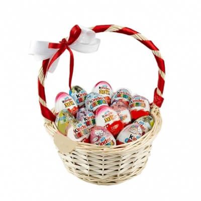 КОРЗИНКА С КИНДЕР СЮРПРИЗ